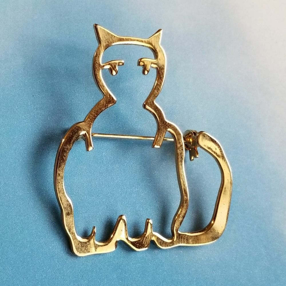 Vintage Cat Outline Brooch Gold Tone Pin